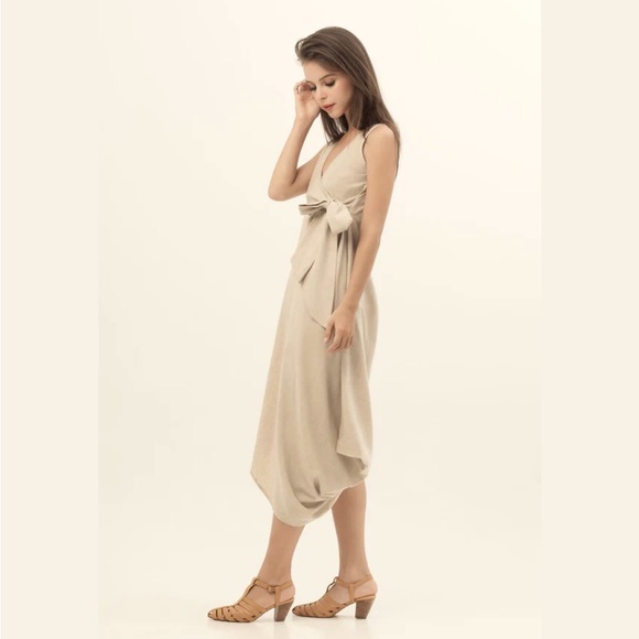 906 - Picture 2 of 7